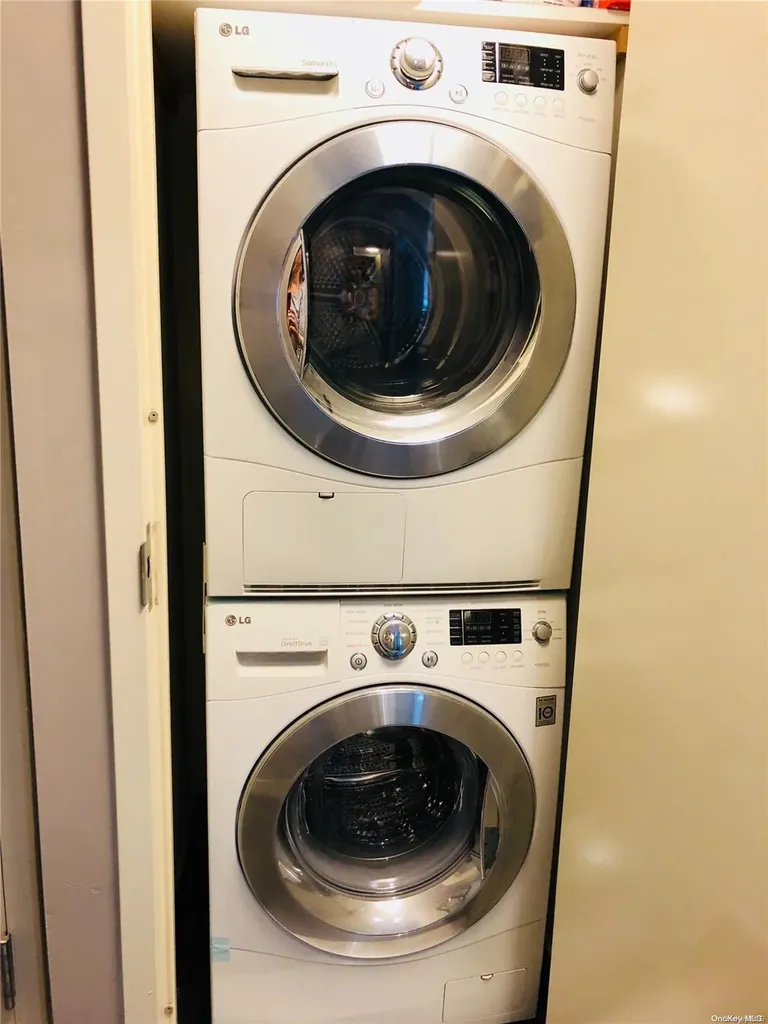 42-35 Main Street Flushing NY 11355