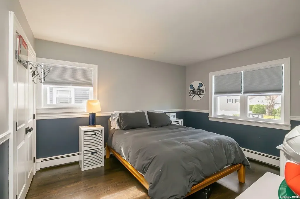 5 Audley Circle Plainview NY 11803