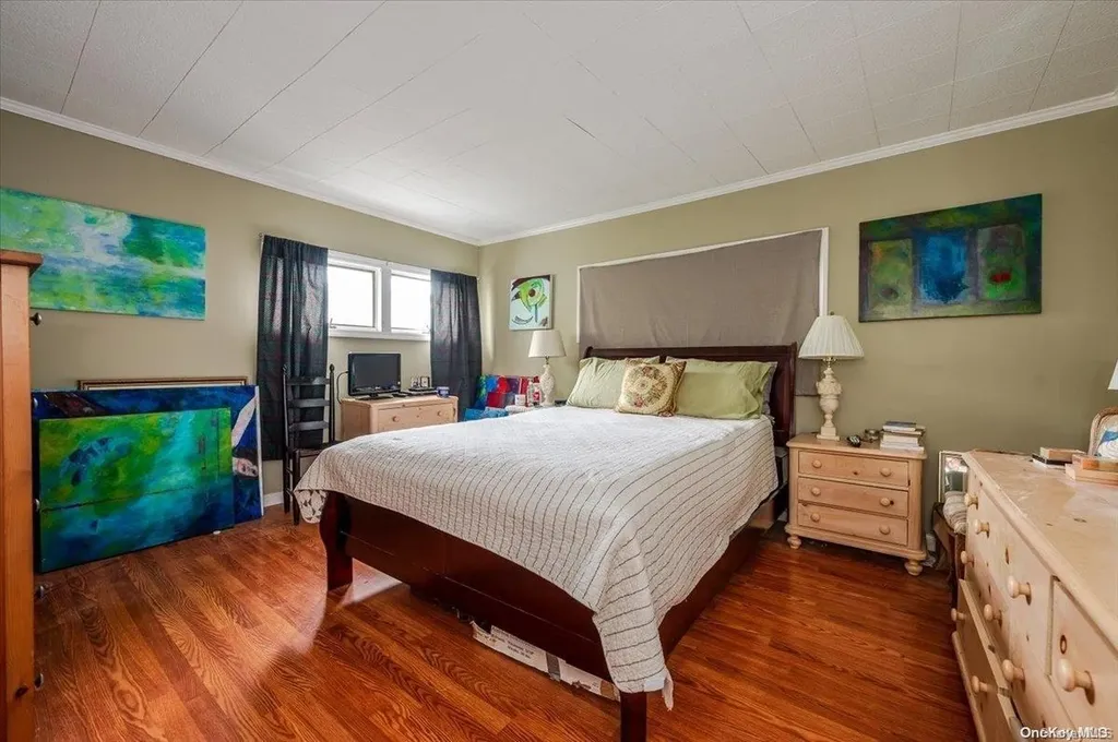 562 Lincoln Boulevard Long Beach NY 11561
