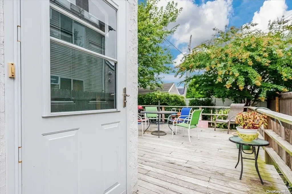 562 Lincoln Boulevard Long Beach NY 11561