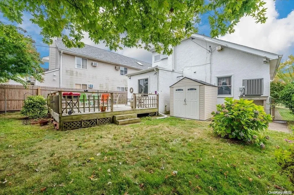 562 Lincoln Boulevard Long Beach NY 11561