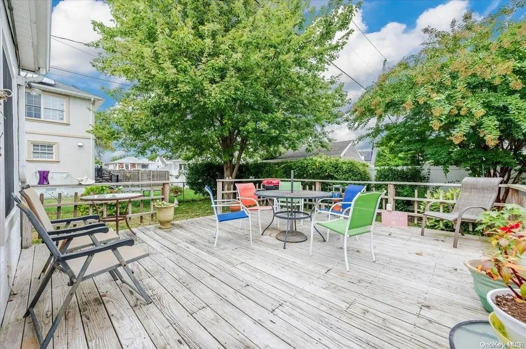 562 Lincoln Boulevard Long Beach NY 11561