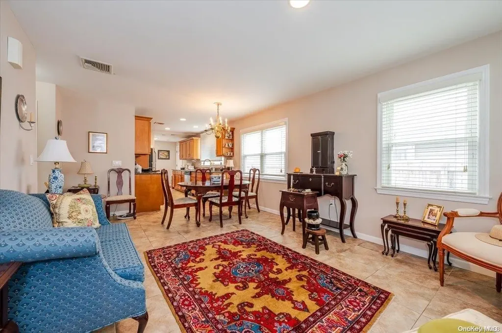 562 Lincoln Boulevard Long Beach NY 11561