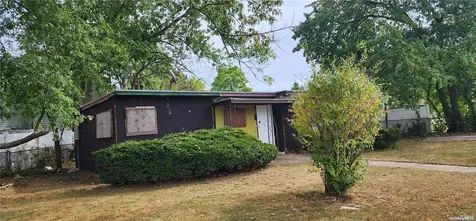 3 Emerald Lane Amityville NY 11701