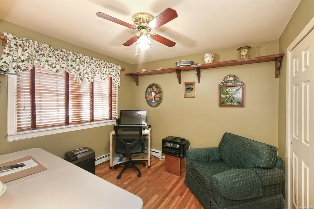 185 Maple Avenue Smithtown NY 11787