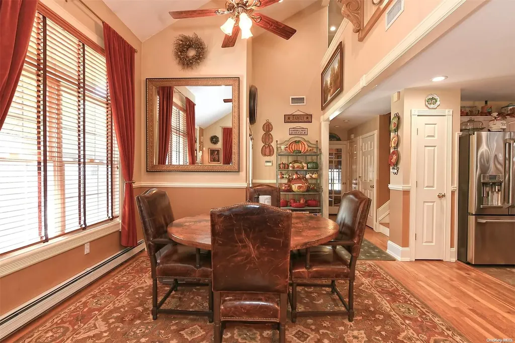 185 Maple Avenue Smithtown NY 11787