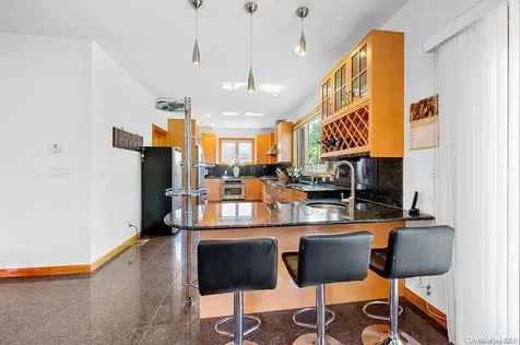 64-16 211th Street Oakland Gardens NY 11364