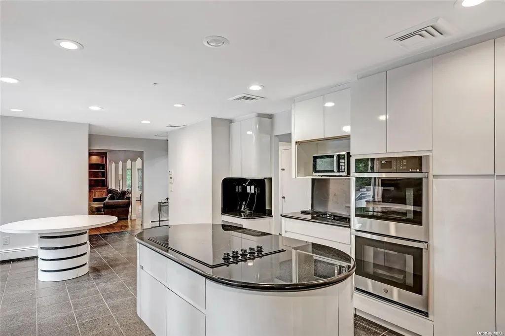 15 Chablis Drive Dix Hills NY 11746