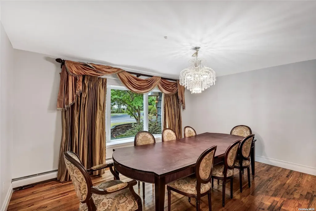 15 Chablis Drive Dix Hills NY 11746