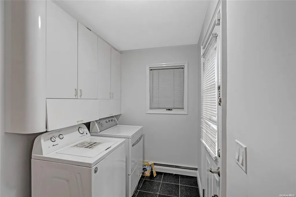 15 Chablis Drive Dix Hills NY 11746