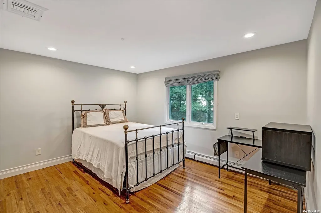 15 Chablis Drive Dix Hills NY 11746