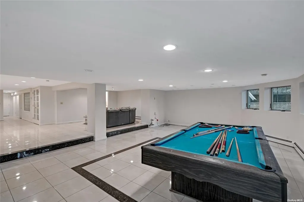 15 Chablis Drive Dix Hills NY 11746