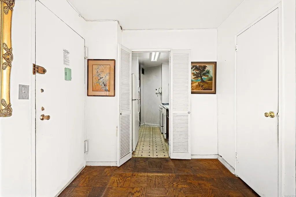 70-25 Yellowstone Boulevard Forest Hills NY 11375