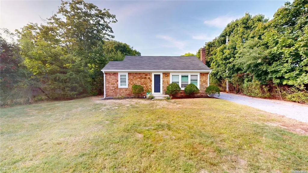 14 Franklin Avenue Westhampton Beach NY 11978
