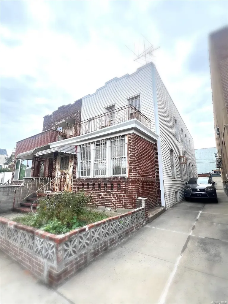 6420 19th Avenue Brooklyn NY 11204