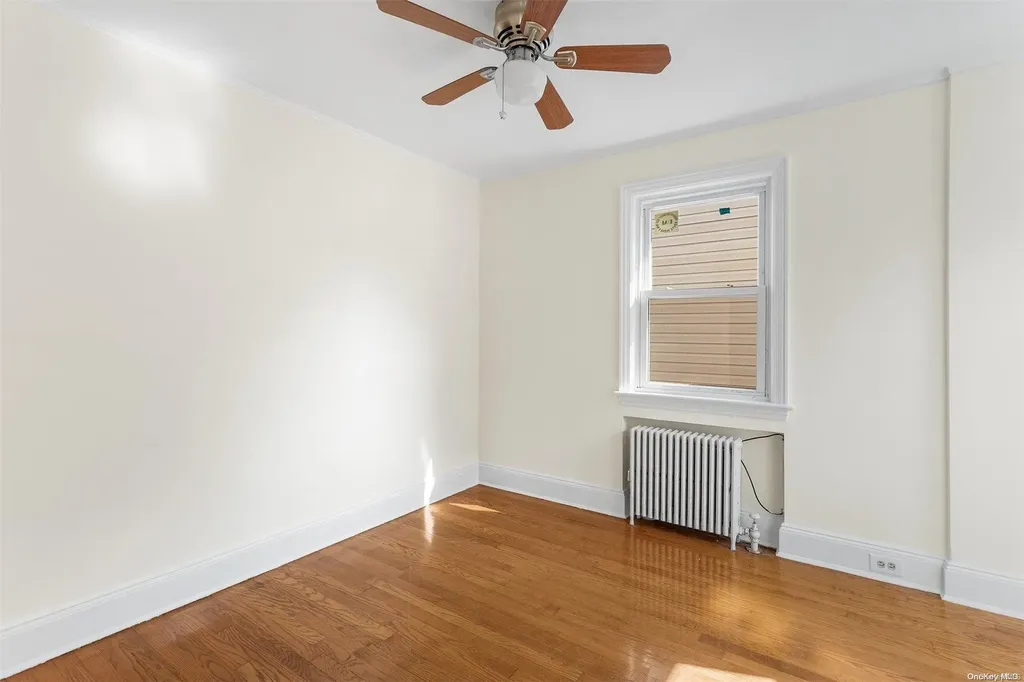 44 Ingraham Boulevard Hempstead NY 11550