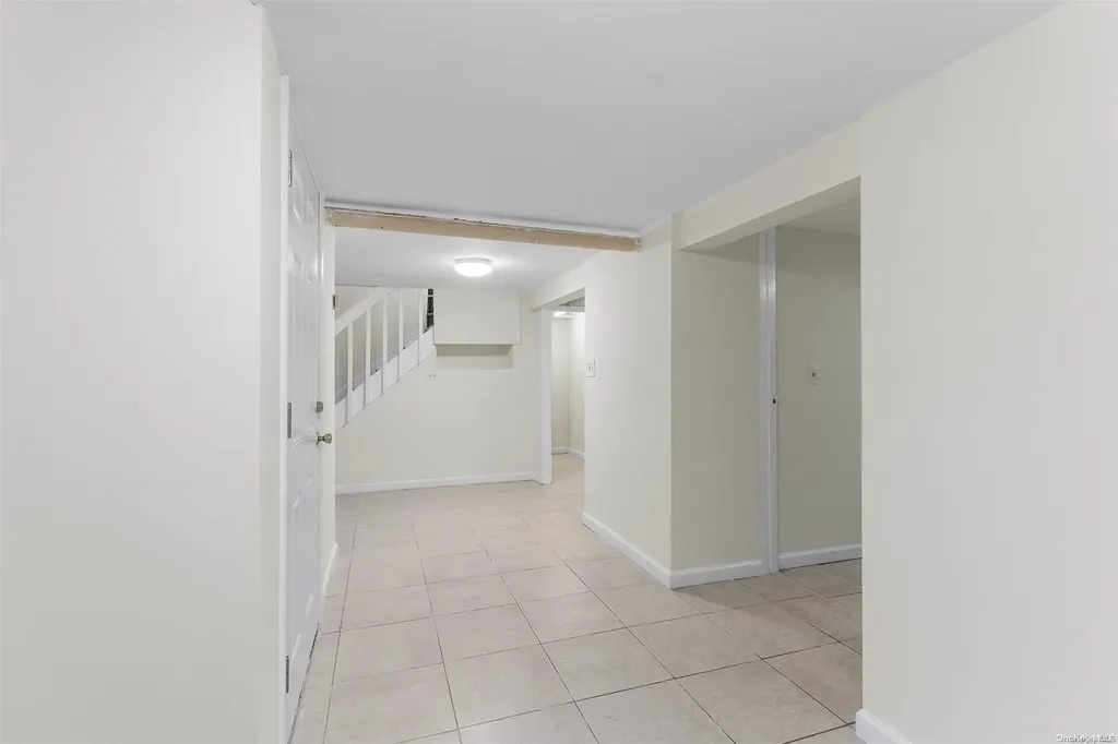 44 Ingraham Boulevard Hempstead NY 11550