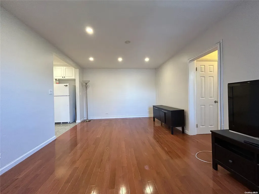 147-37 38th Avenue Flushing NY 11354