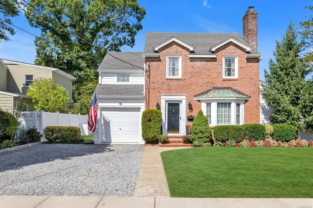 15 E Webster Street Merrick NY 11566
