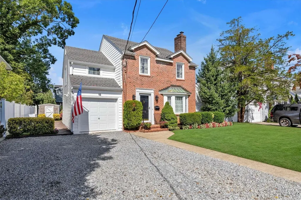 15 E Webster Street Merrick NY 11566
