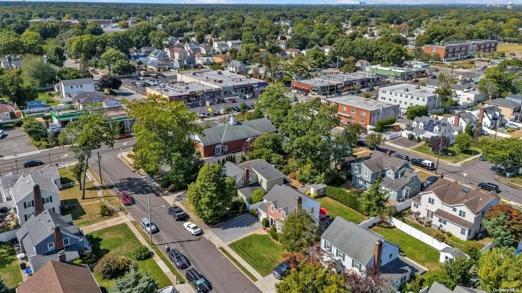 15 E Webster Street Merrick NY 11566