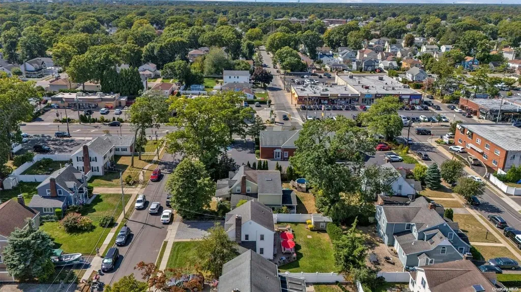 15 E Webster Street Merrick NY 11566