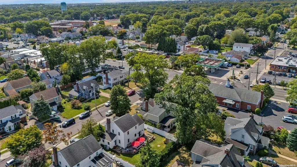 15 E Webster Street Merrick NY 11566
