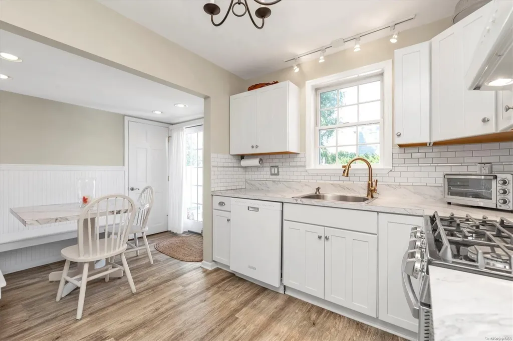 15 E Webster Street Merrick NY 11566