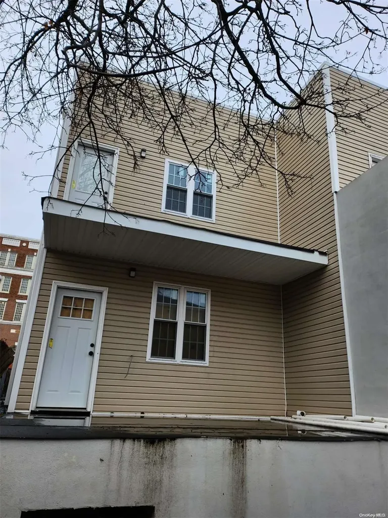 175-18 Rex Road Jamaica NY 11433