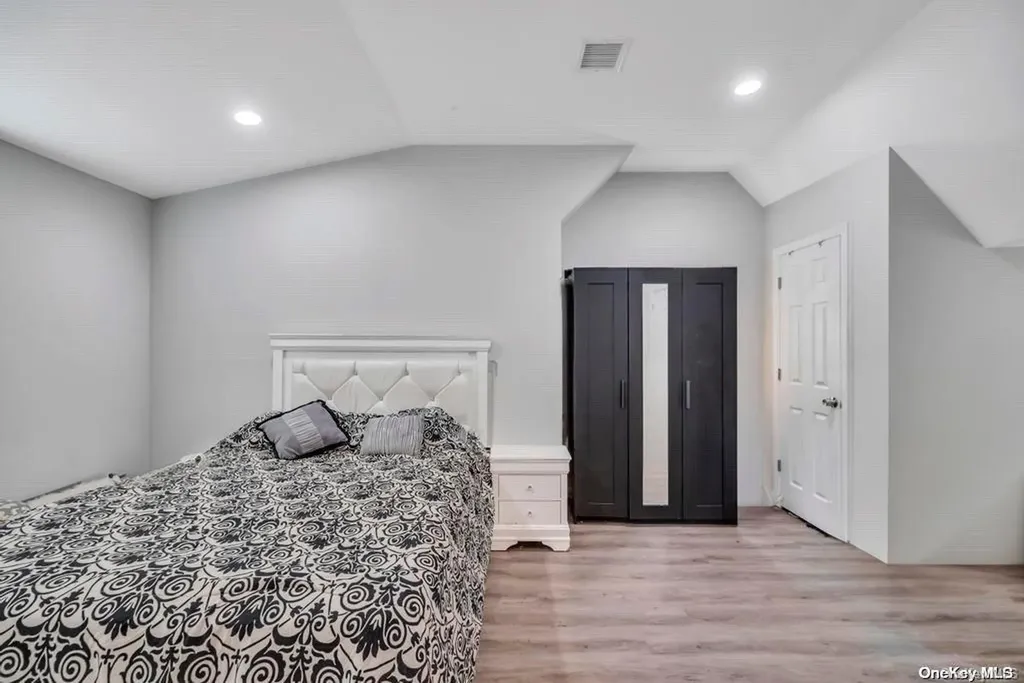 154 Guildford Court West Hempstead NY 11552