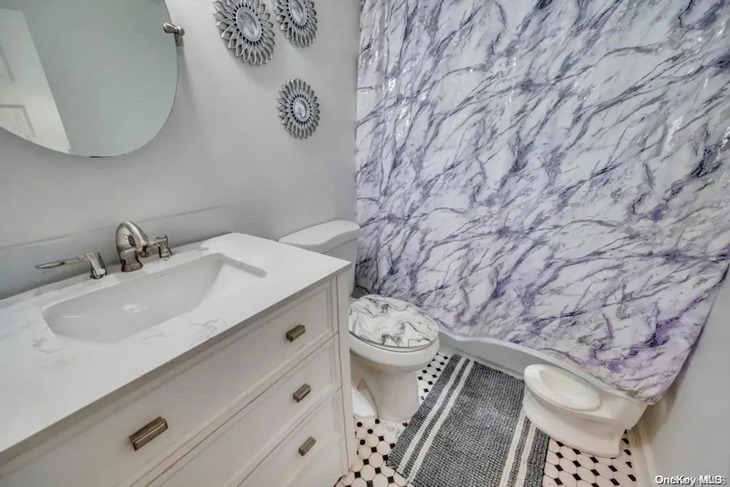 154 Guildford Court West Hempstead NY 11552