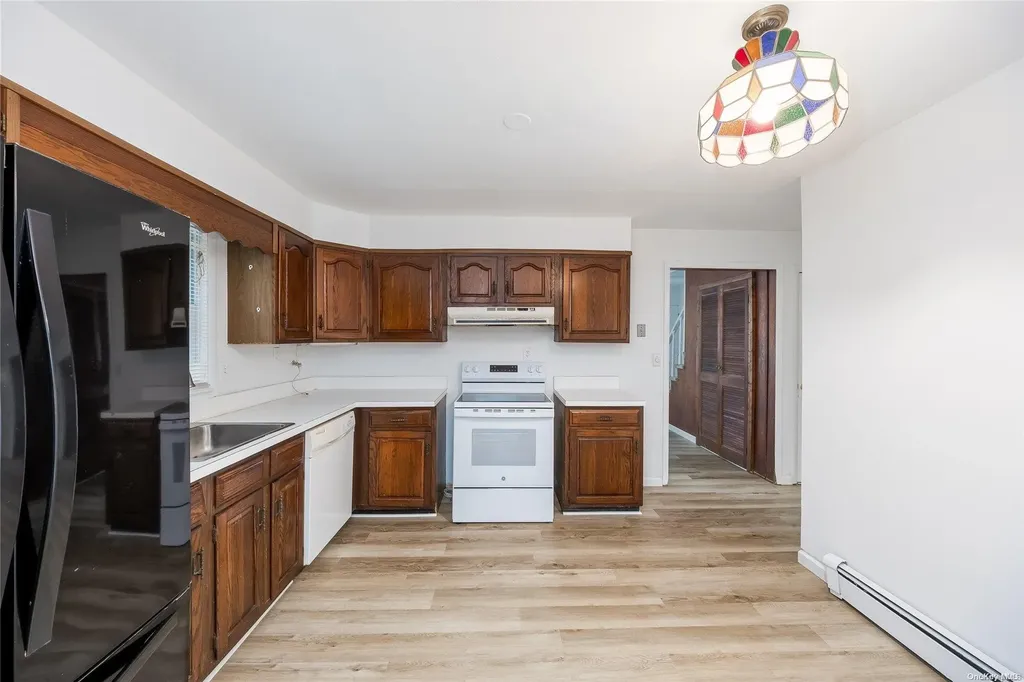 43 Valley Drive Sound Beach NY 11789