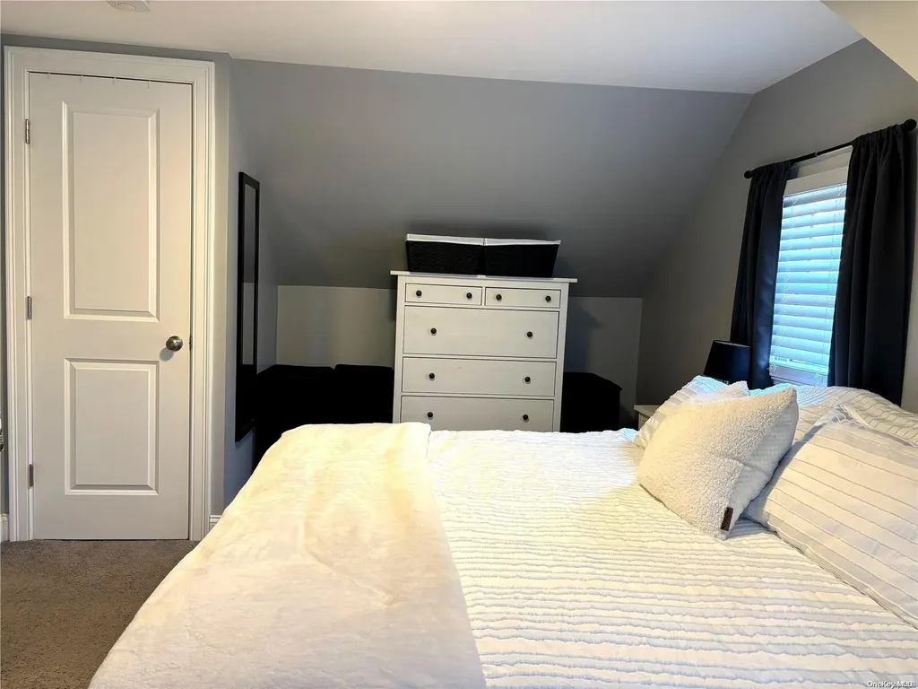 215 Lido Parkway Lindenhurst NY 11757