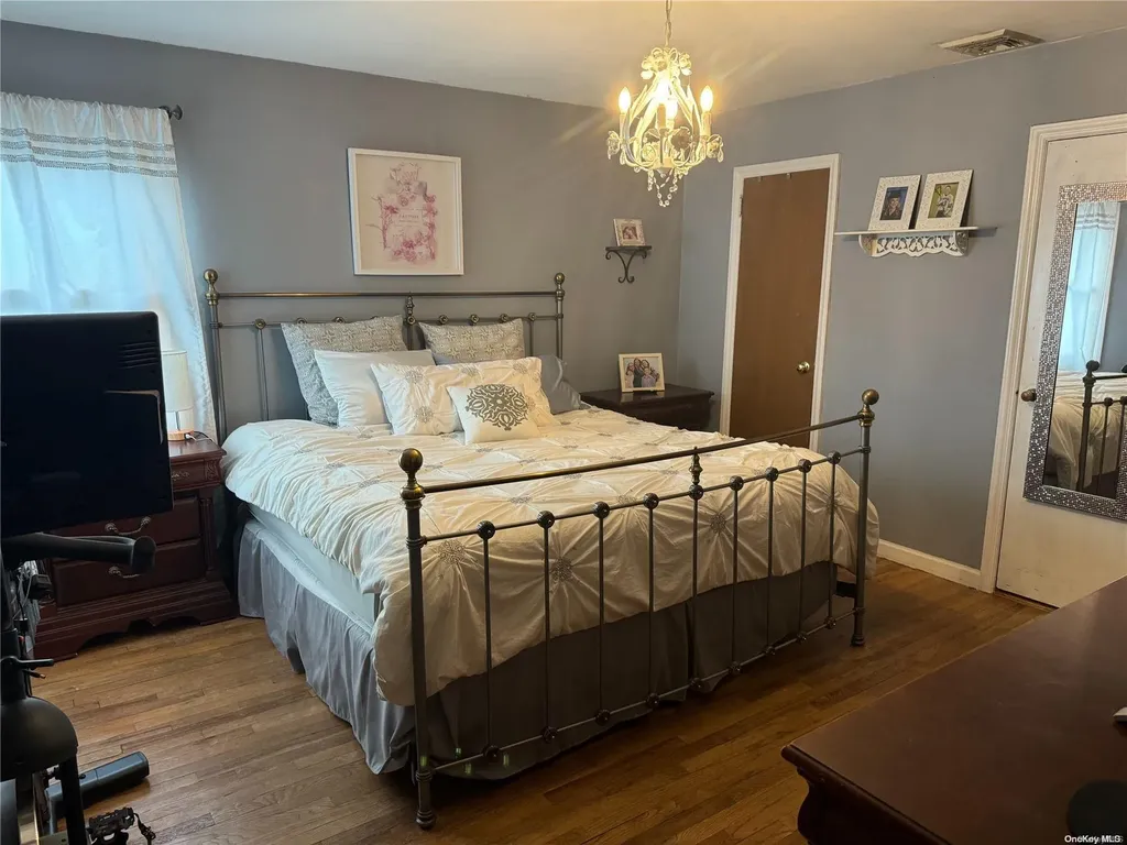3544 Surele Road Wantagh NY 11793
