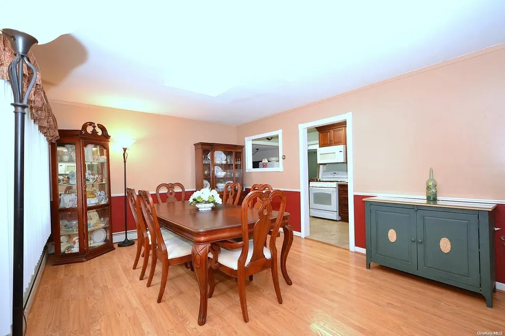 6 Shorehaven Boulevard Ronkonkoma NY 11779
