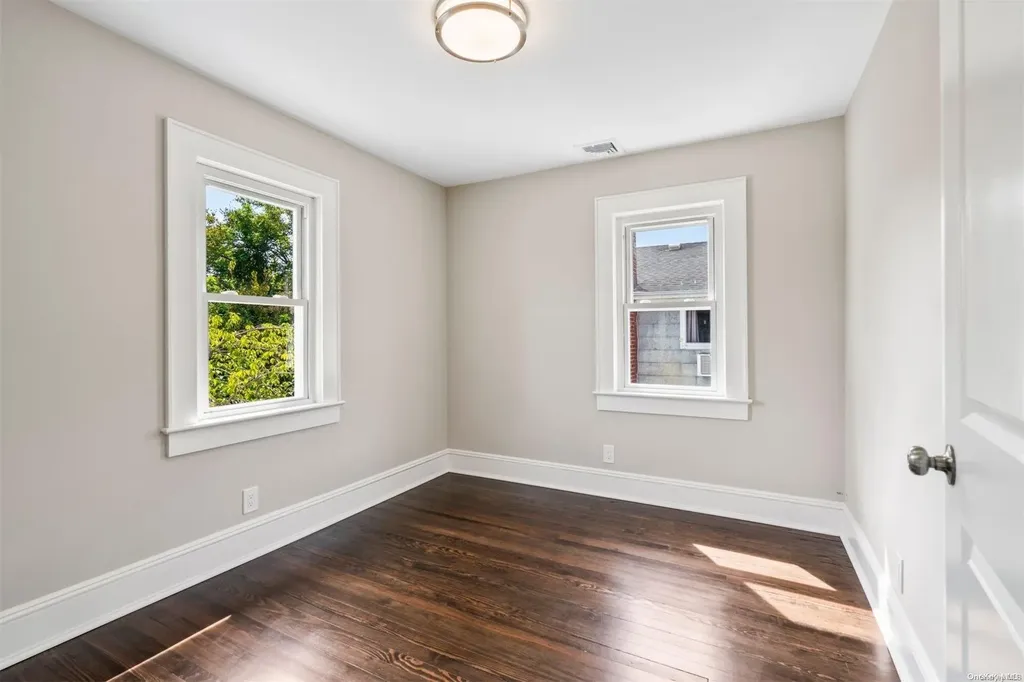 760 Lakeside Drive Baldwin NY 11510
