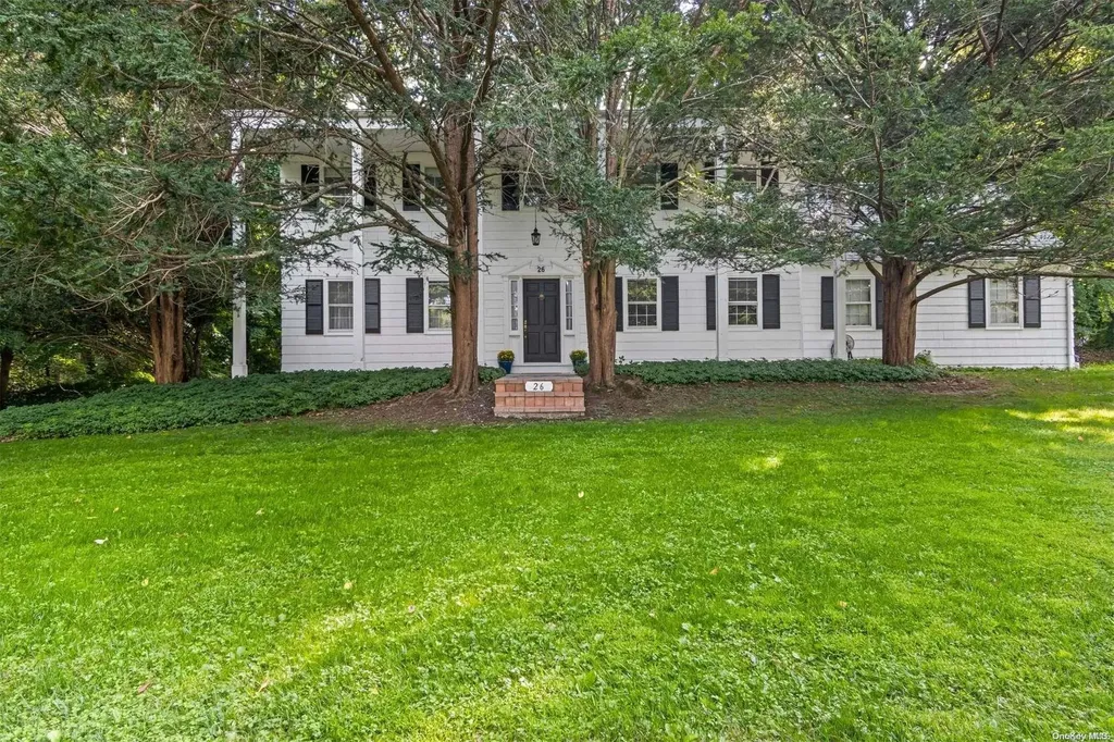 26 Old Field Road Setauket NY 11733