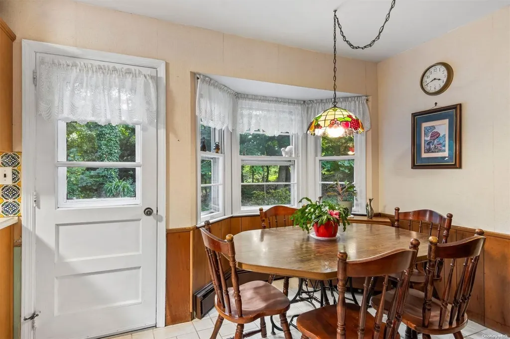 26 Old Field Road Setauket NY 11733