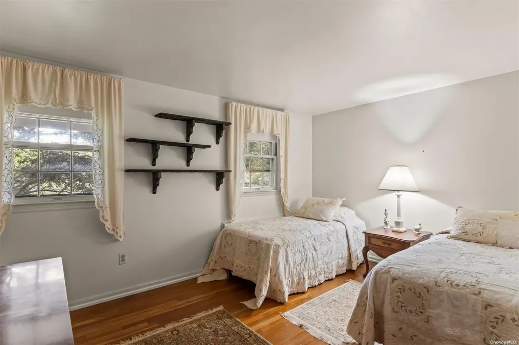 26 Old Field Road Setauket NY 11733