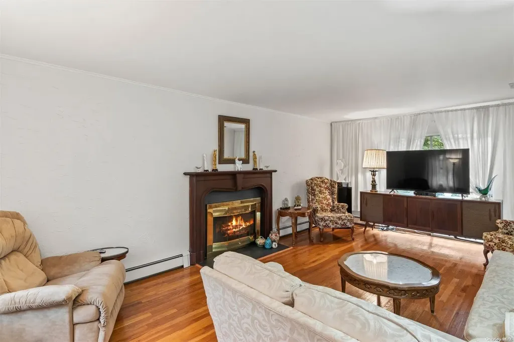 26 Old Field Road Setauket NY 11733