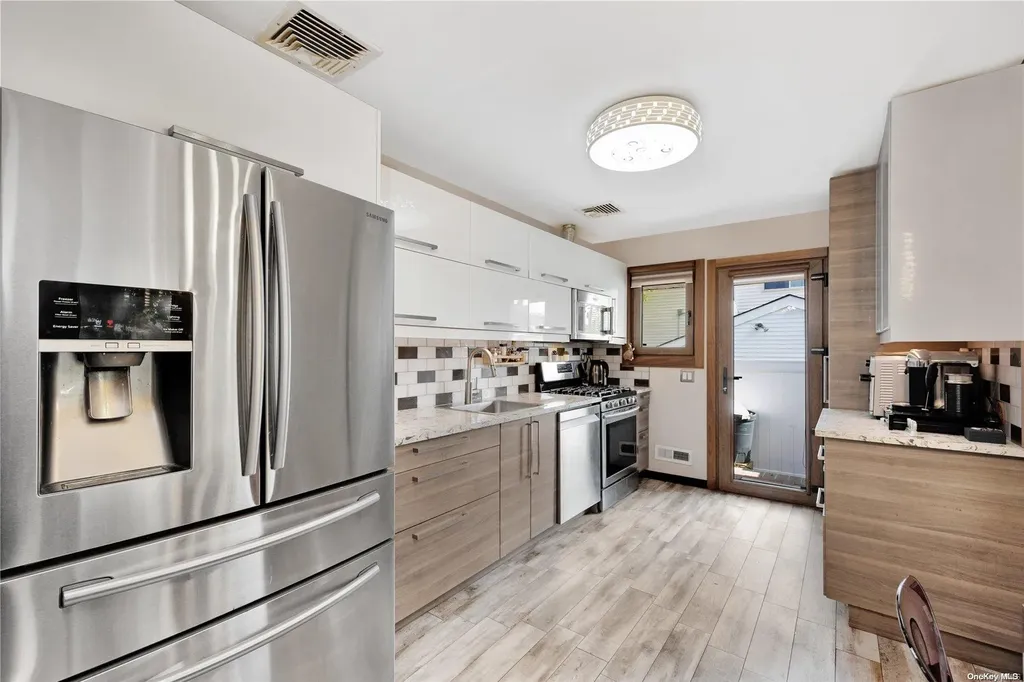 24 Grace Park Drive Commack NY 11725