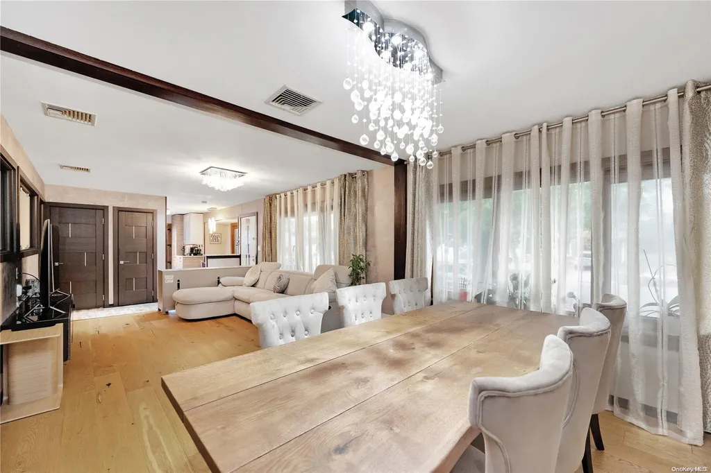 24 Grace Park Drive Commack NY 11725