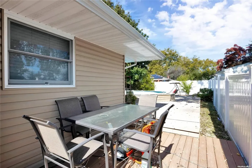 24 Grace Park Drive Commack NY 11725