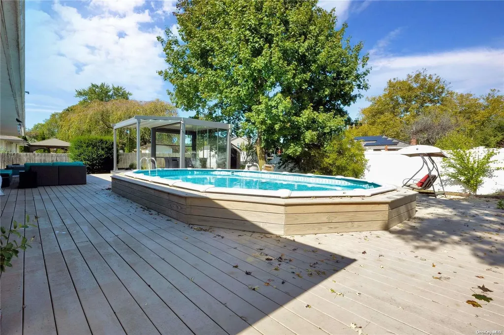 24 Grace Park Drive Commack NY 11725
