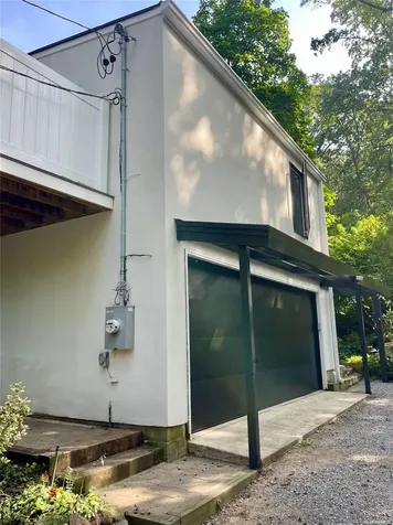 58 Kaintuck Lane Locust Valley NY 11560
