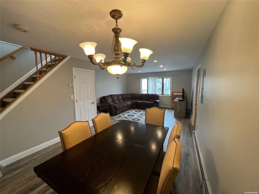 22 W 16th Road Broad Channel NY 11693