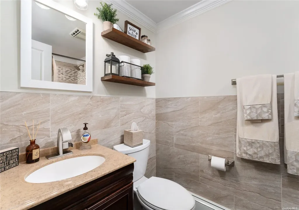 42 Knickerbocker Avenue Holbrook NY 11741