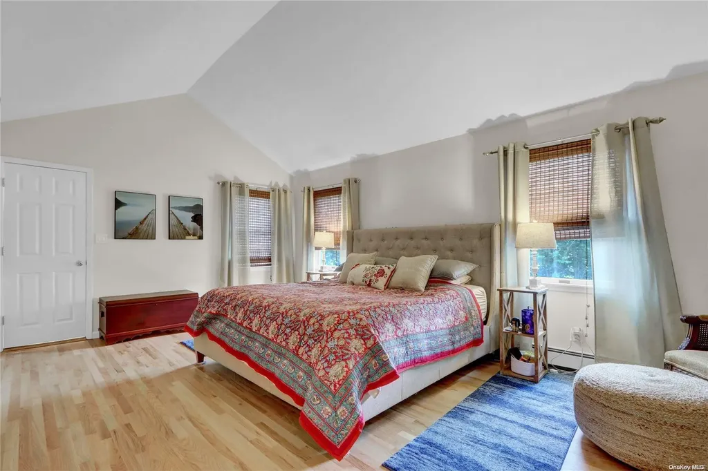 10 Duck Lane West Islip NY 11795