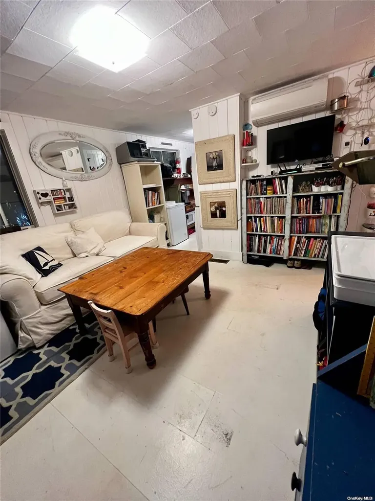 161 Monroe Drive Montauk NY 11954