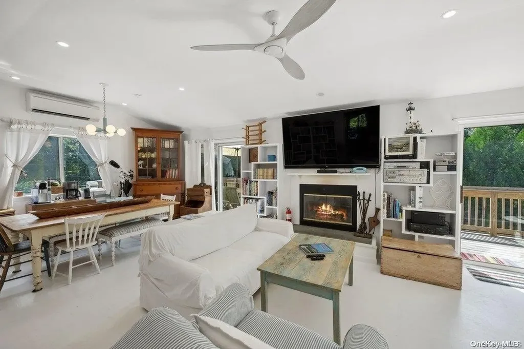 161 Monroe Drive Montauk NY 11954